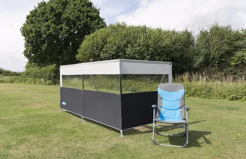 Dometic Pro Windbreak – 3-Panel Caravan & Camping Shield 1