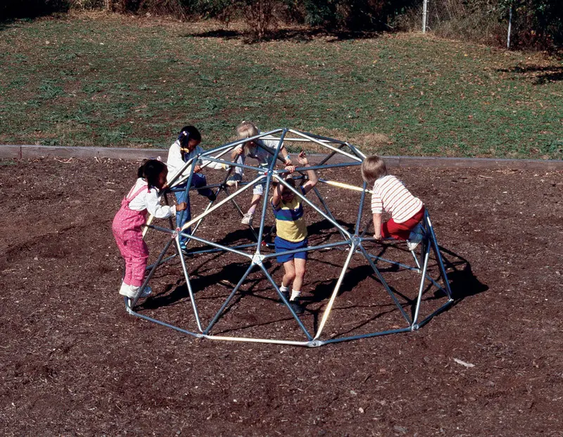 Geo Dome Climber – Full-Size Geodesic Climbing Dome 1