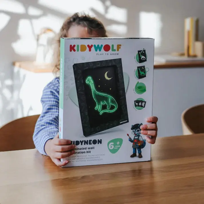 Kidyneon Dinosaur-Themed Glow-In-The-Dark Wall Decorations 1