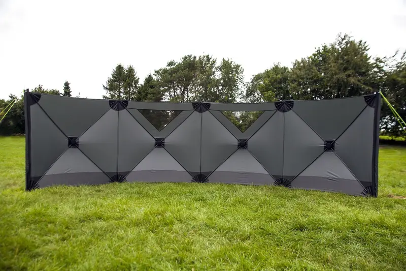 Outdoor Revolution Pronto Tensile Pro 4 Windbreak With Window – 500X125Cm 1