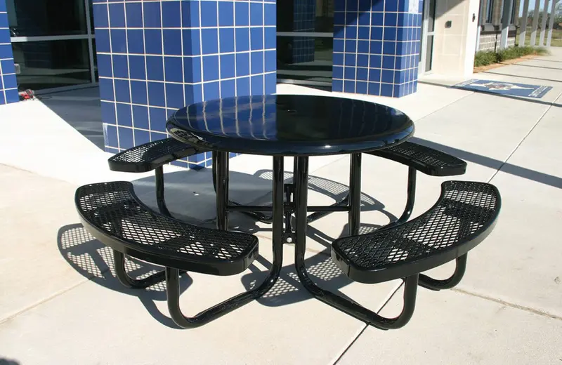 Round Portable Picnic Table With Solid Top And Diamond-Perforated Steel 1