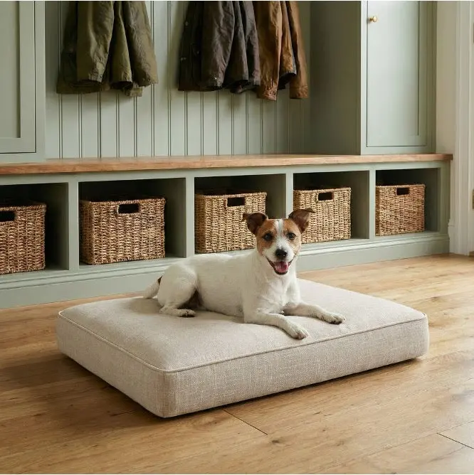 Shona Sprawler Dog Bed – Contemporary Upholstered Pet Lounger In Small (30") And Medium/Large (36") Sizes 1